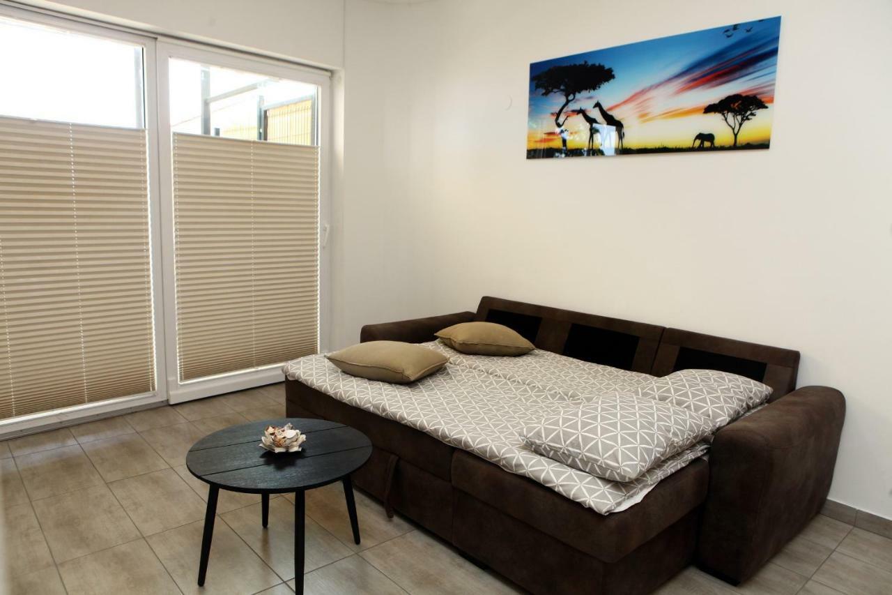 Trendy Apartment Izola Js Exterior foto