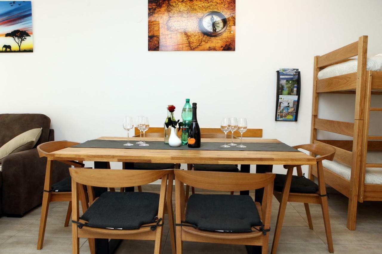 Trendy Apartment Izola Js Exterior foto